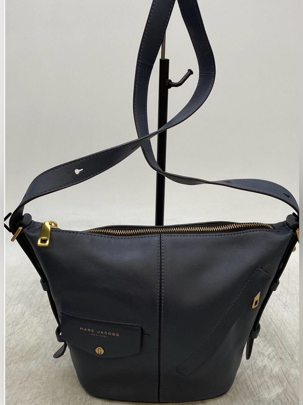 Marc Jacobs Navy Leather Shoulder Bag with Adjustable Strap Gold Hardware